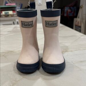 Hatley Toddler Navy and baby pink rain Boots